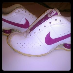 Vintage Nike shocks